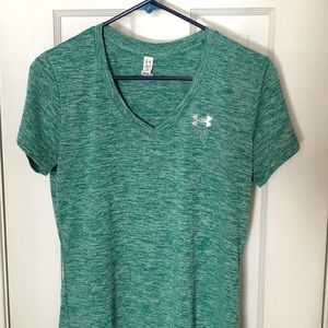 Under Armour Women’s Heat Gear Top